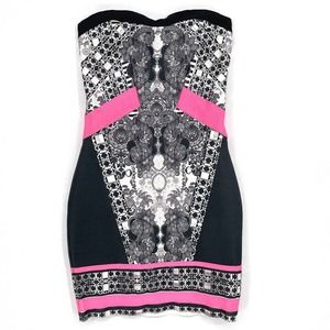 WOW Couture Printed Bandage Dress Size Small ASO Karen Gillan on Selfie ClubWear
